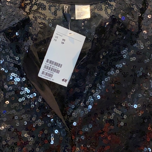 NWT H&M sequin blouse - Picture 2 of 6